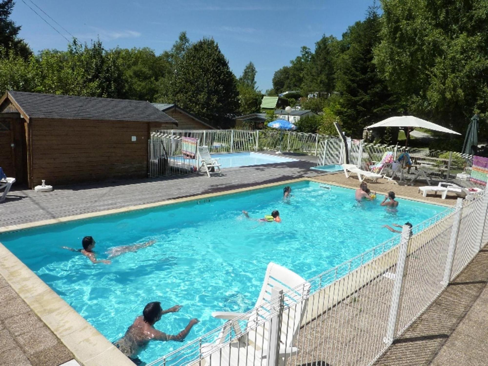 Camping Le Rey Louvie Juzon Dış mekan fotoğraf
