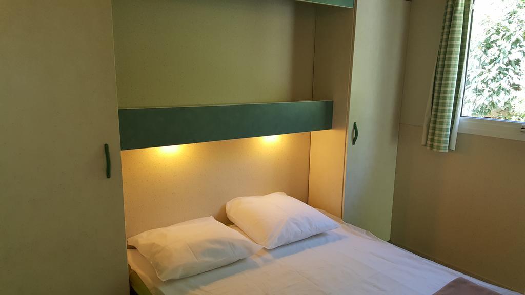 Camping Le Rey Louvie Juzon Dış mekan fotoğraf